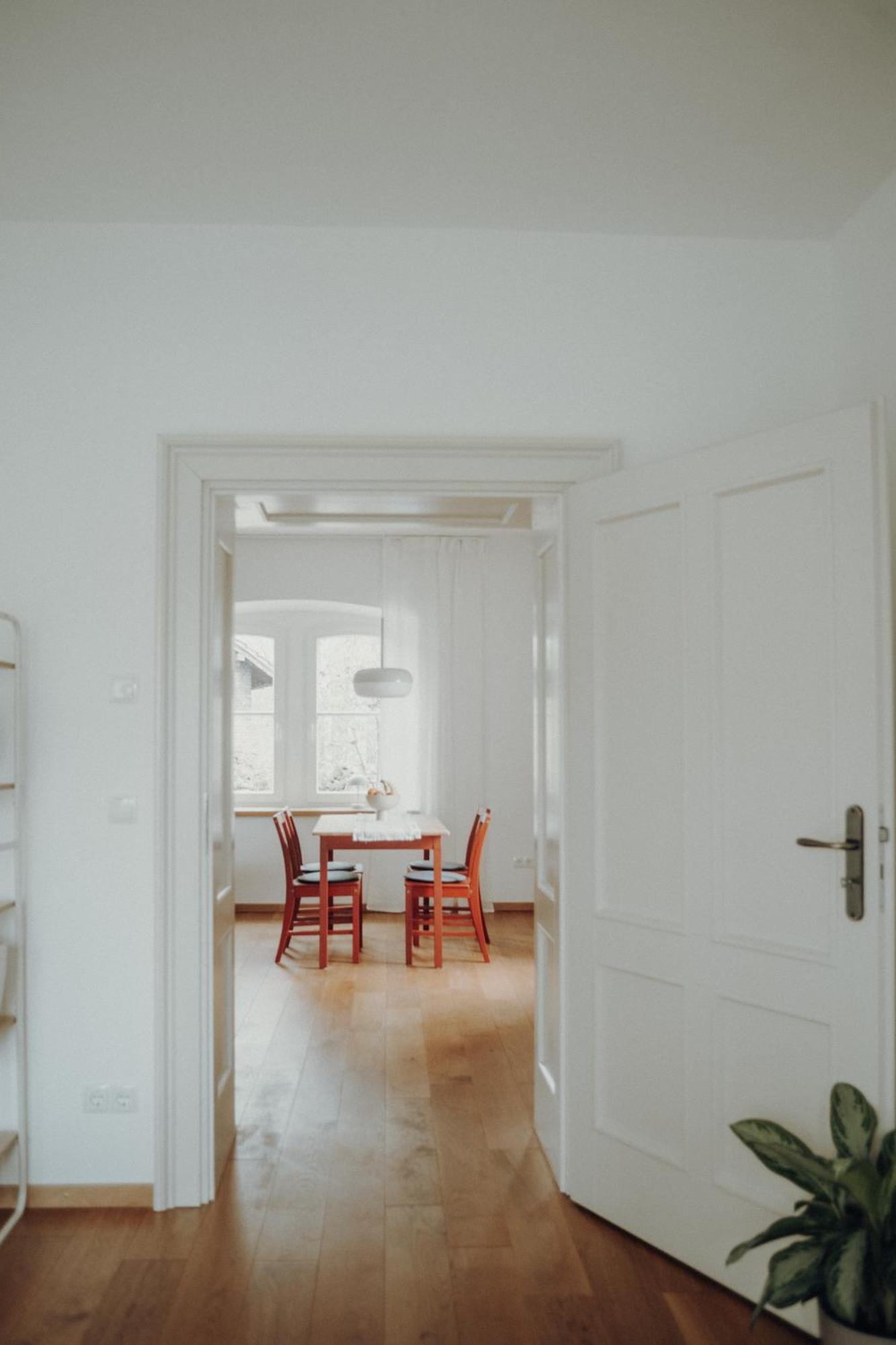 Weinstrassen Apartment Mit Zentrumsanbindung Neustadt an der Weinstraße エクステリア 写真