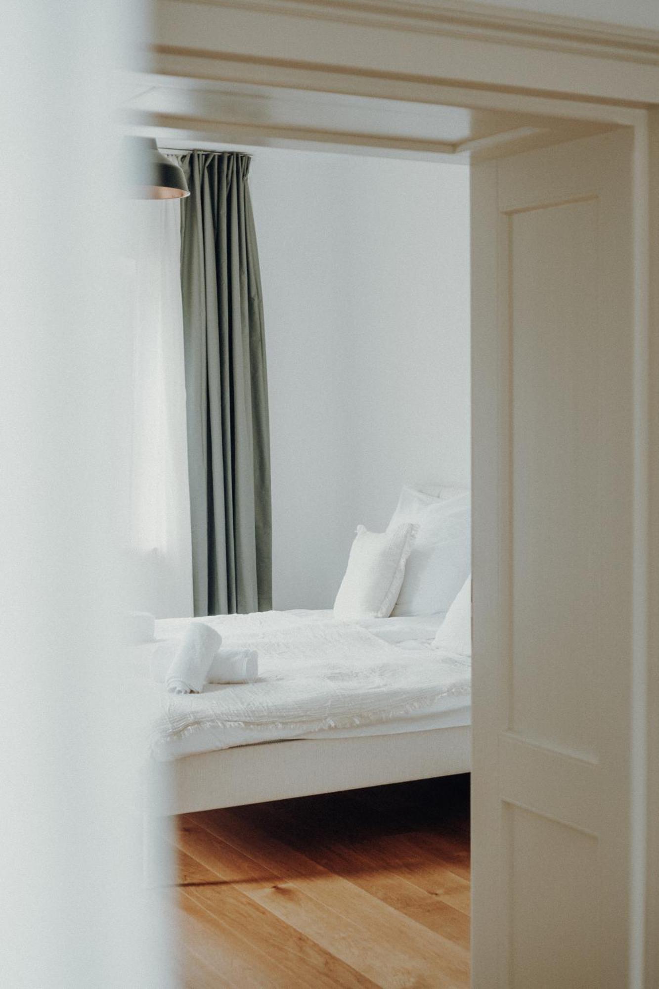 Weinstrassen Apartment Mit Zentrumsanbindung Neustadt an der Weinstraße エクステリア 写真